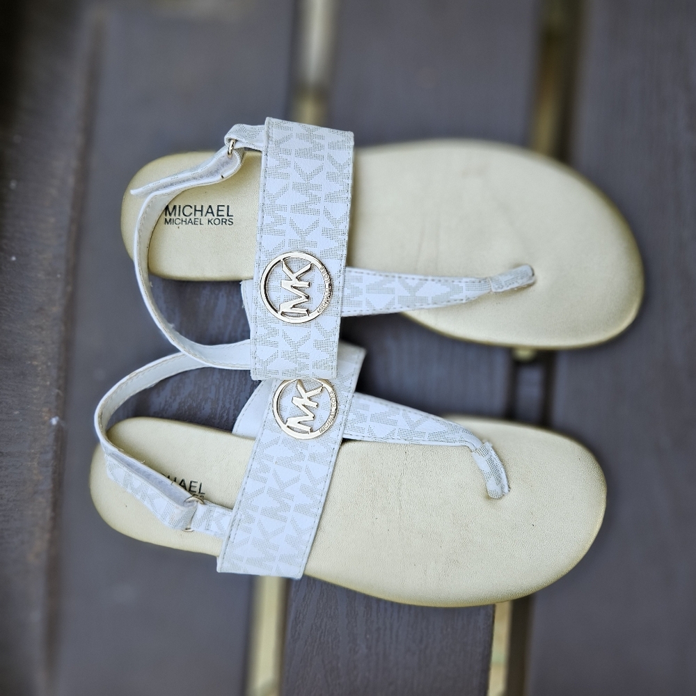 Michael Kors White W/Cream Logo Thong Slingback Sandals Size 3